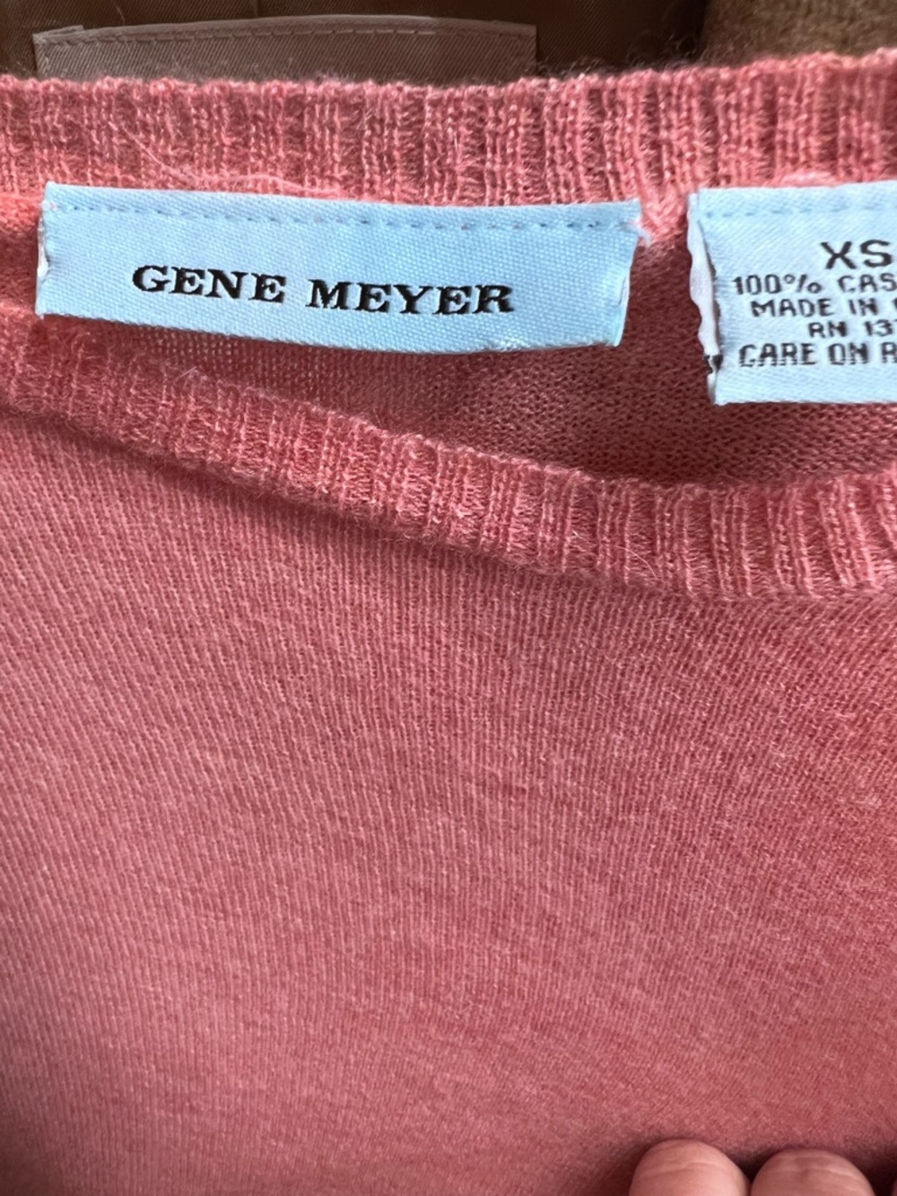 GENE MEYER Quiet Luxury Salmon Fine Knit Crewneck Cashmere Sweater, XS - Picture 7 of 7